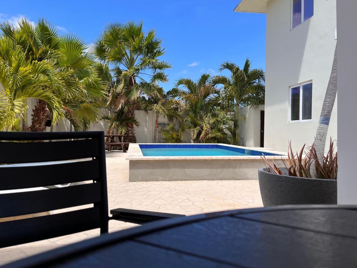 Andira Apartments Willemstad Exterior foto